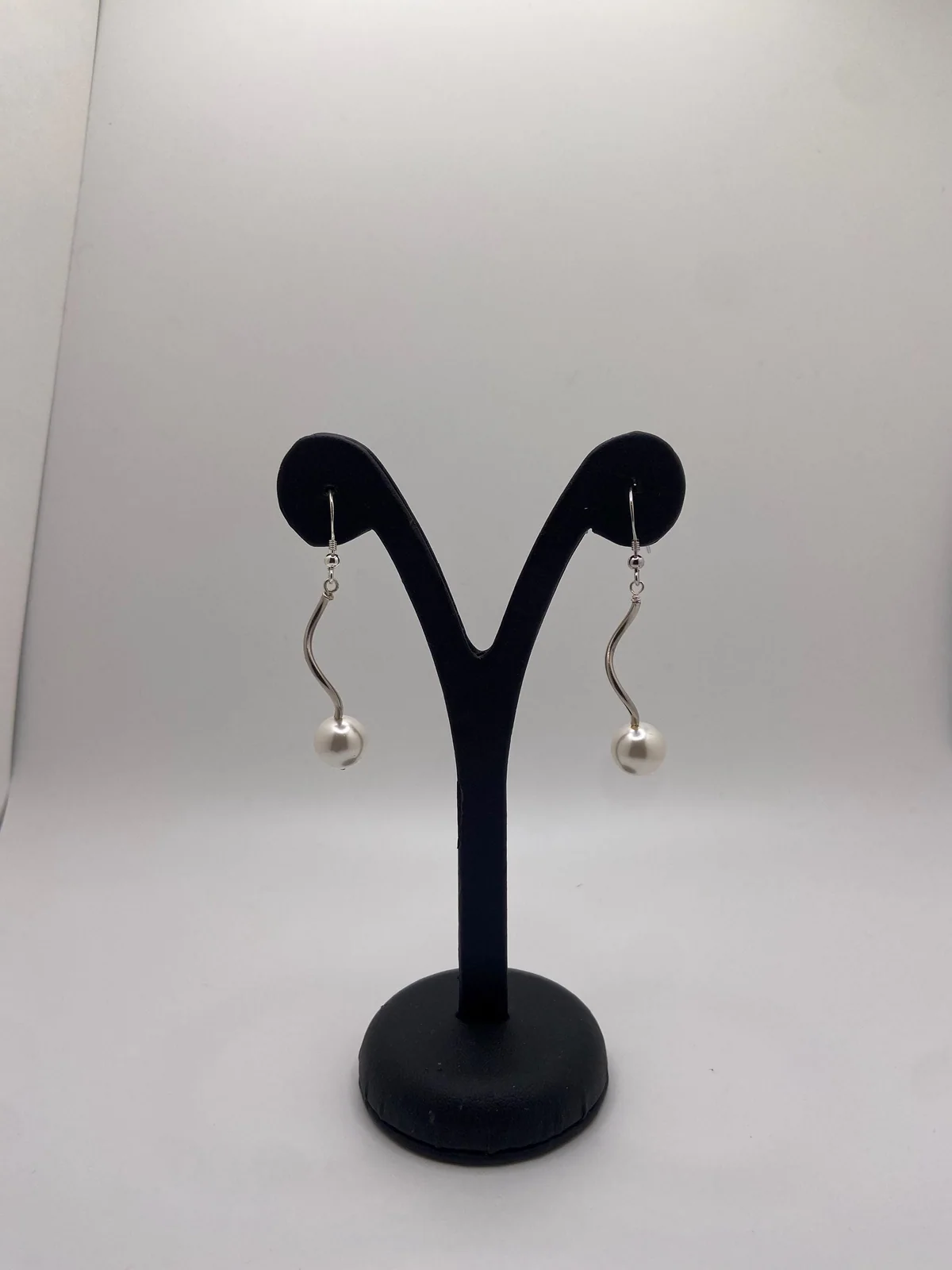 Elegant Pearl Drop Earrings in 925 sterling silver, view 1