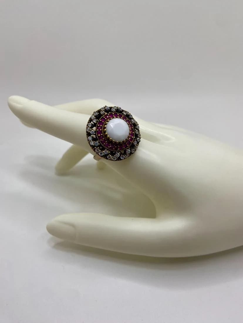 Milky Quart Gemstone Ring in 925 sterling silver, view 1