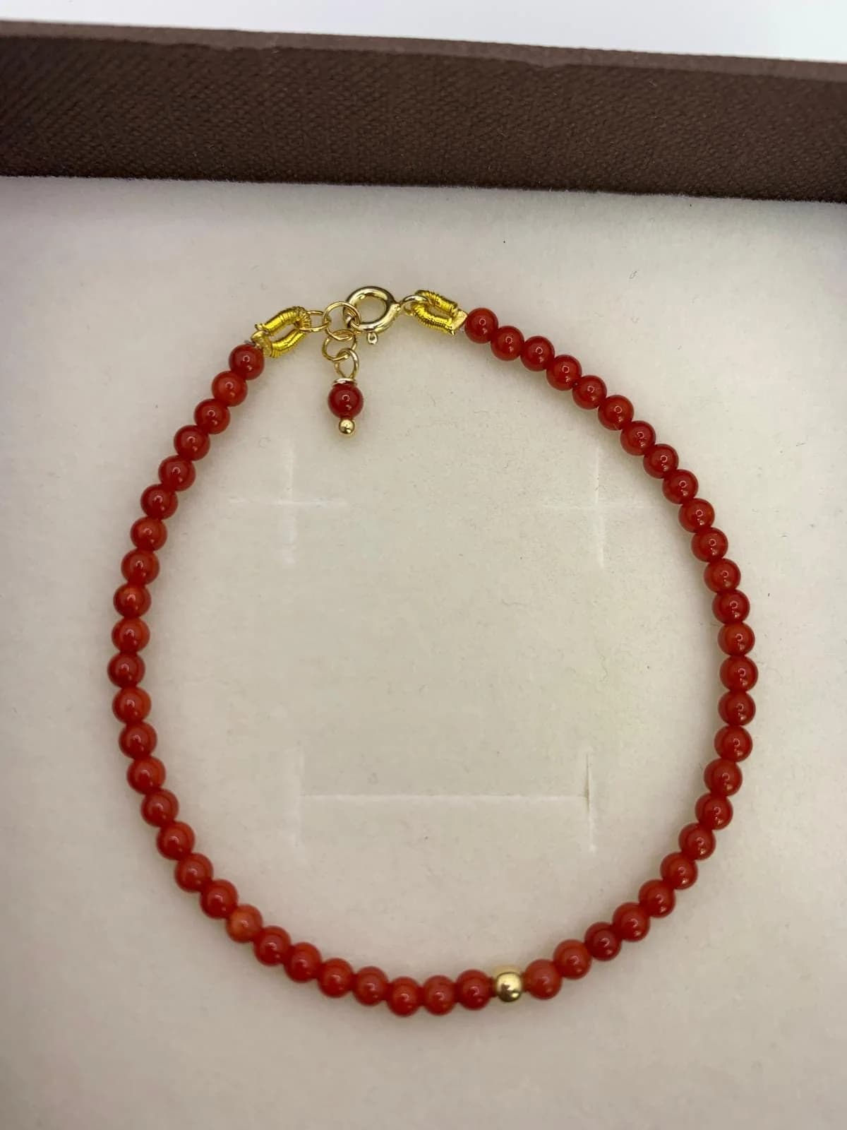 Red Coral Beaded Bracelet in 925 sterling silver, view 4