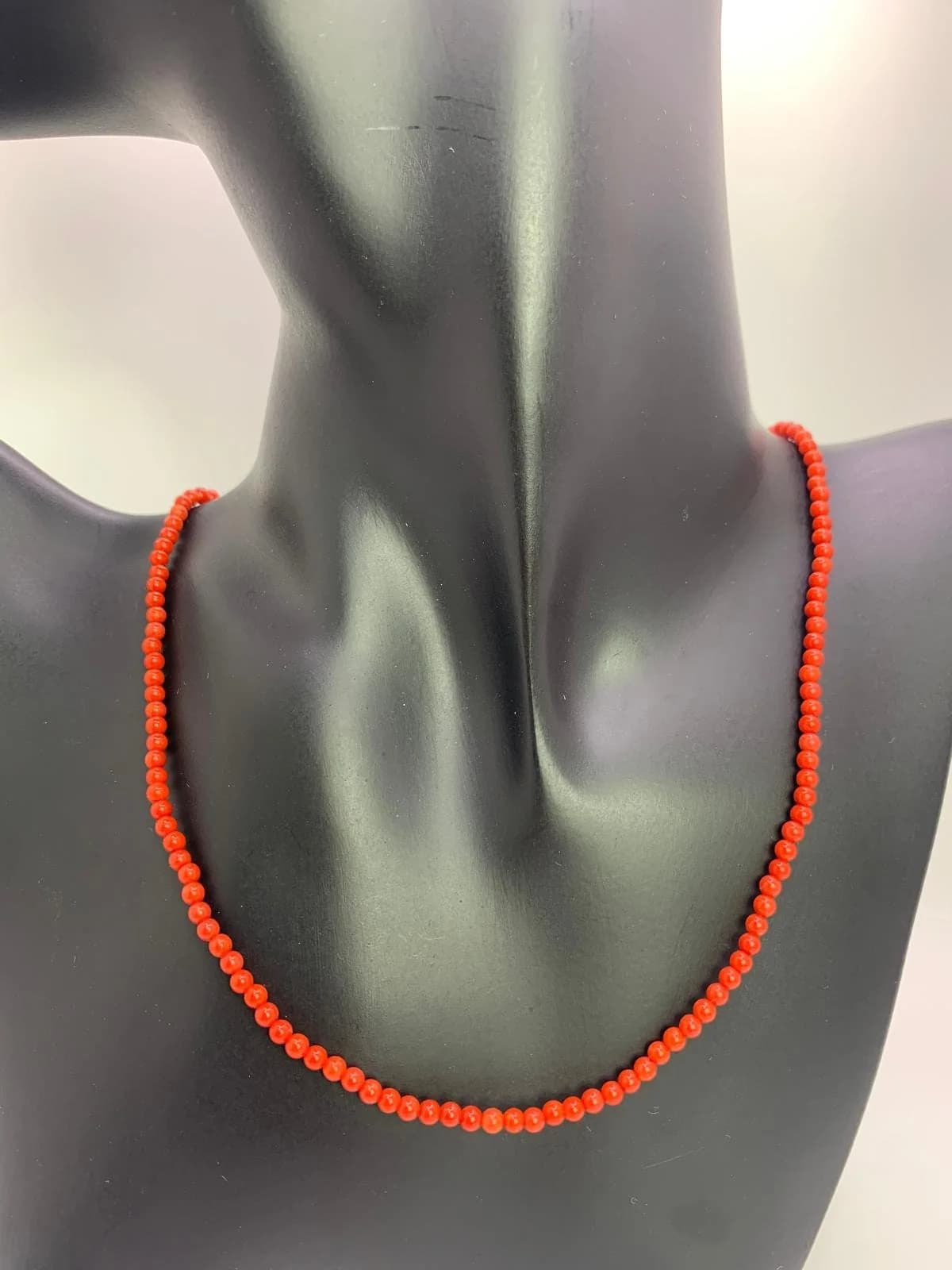 Red Coral Beaded Necklace in 925 sterling silver, view 3