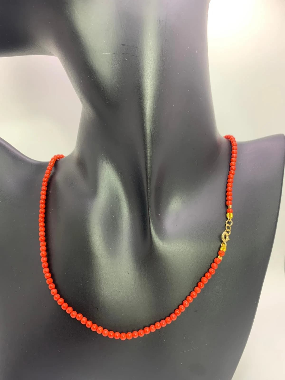 Red Coral Beaded Necklace in 925 sterling silver, view 4