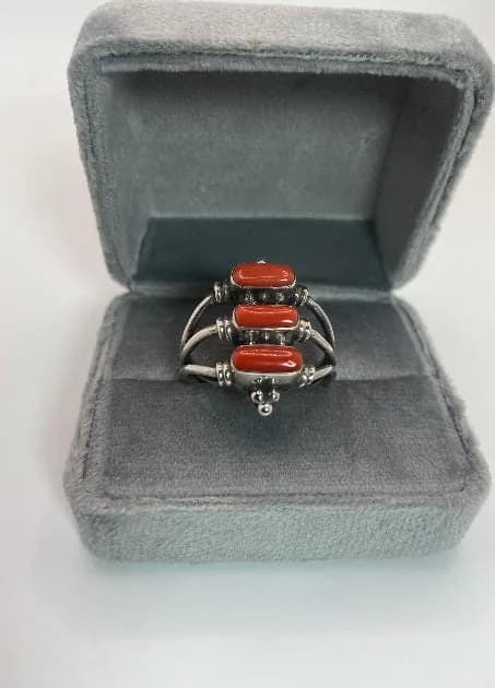 Sterling Silver Coral Ring in 925 sterling silver, view 3