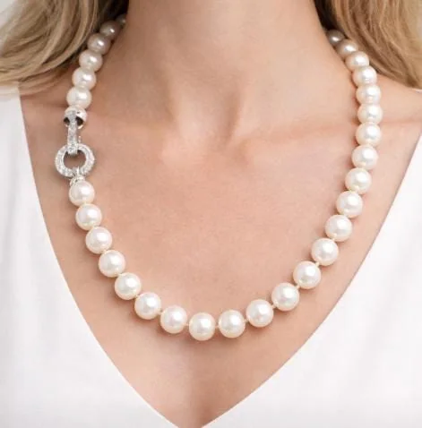 Freshwater Pearl Necklace in 925 Sterling Silver in 925 sterling silver, view 1